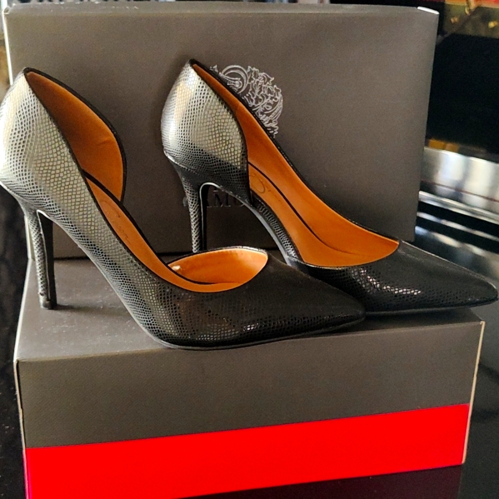Jessica Simpson Black Patent Heels